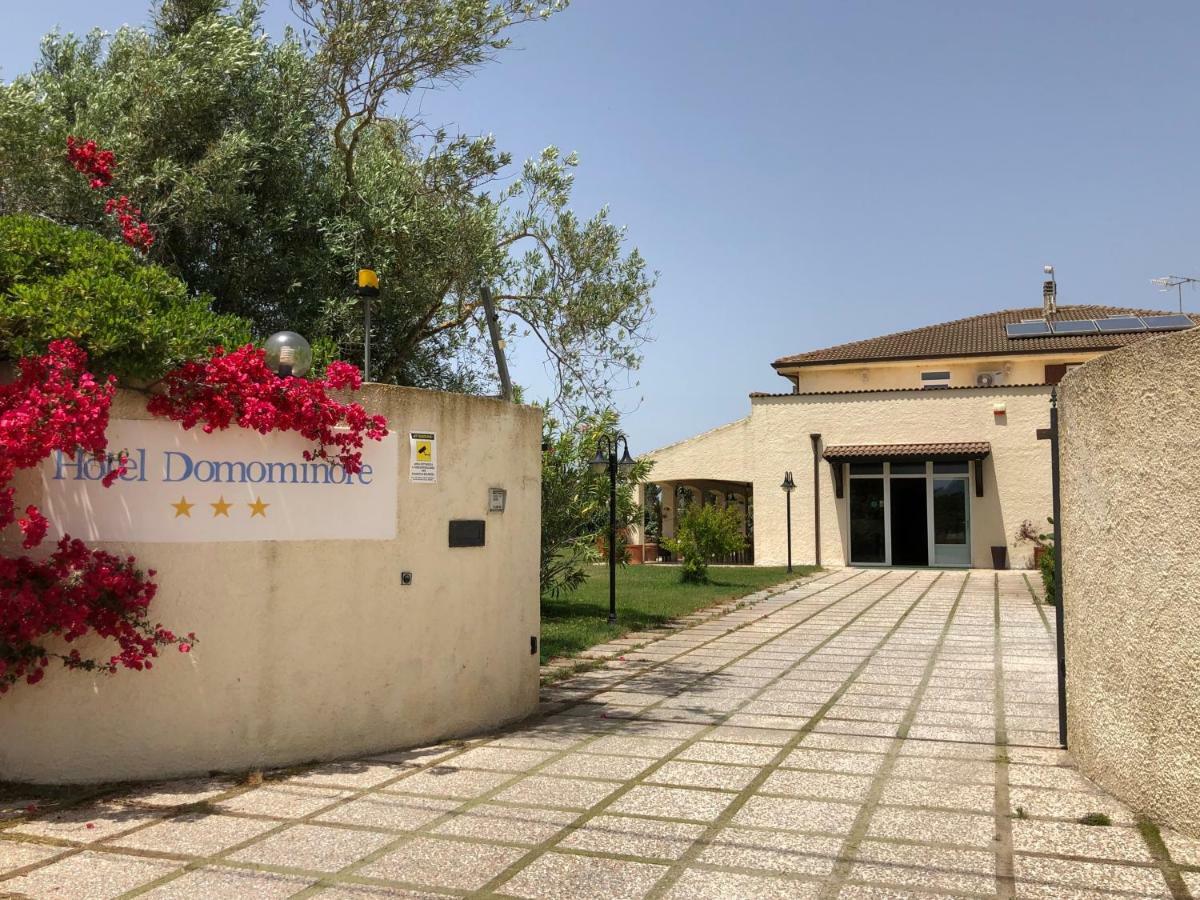 Hotel Domominore Fertilia Buitenkant foto